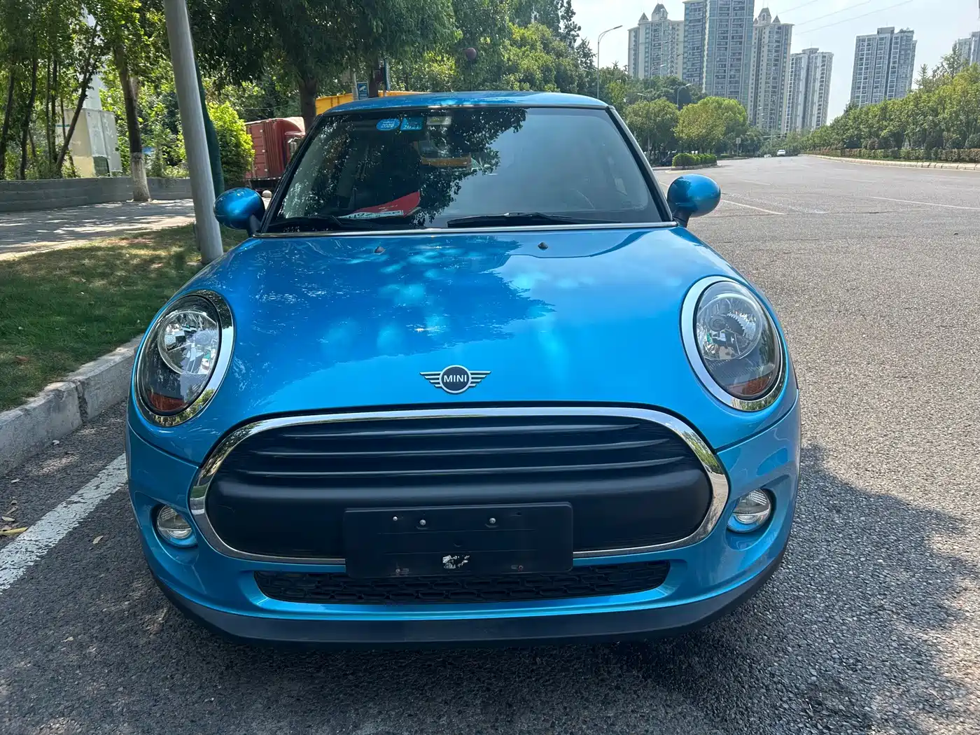 Фото 2 - MINI MINI
