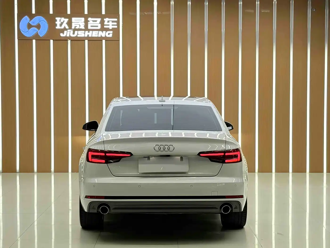 Audi A4L 2018 30th Anniversary 40 TFSI Fashion фото 6