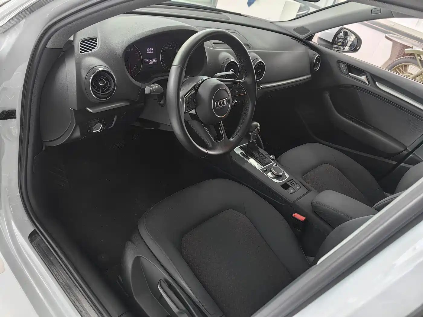 Audi A3 2019 Sportback 35 TFSI Progressive China VI фото 6