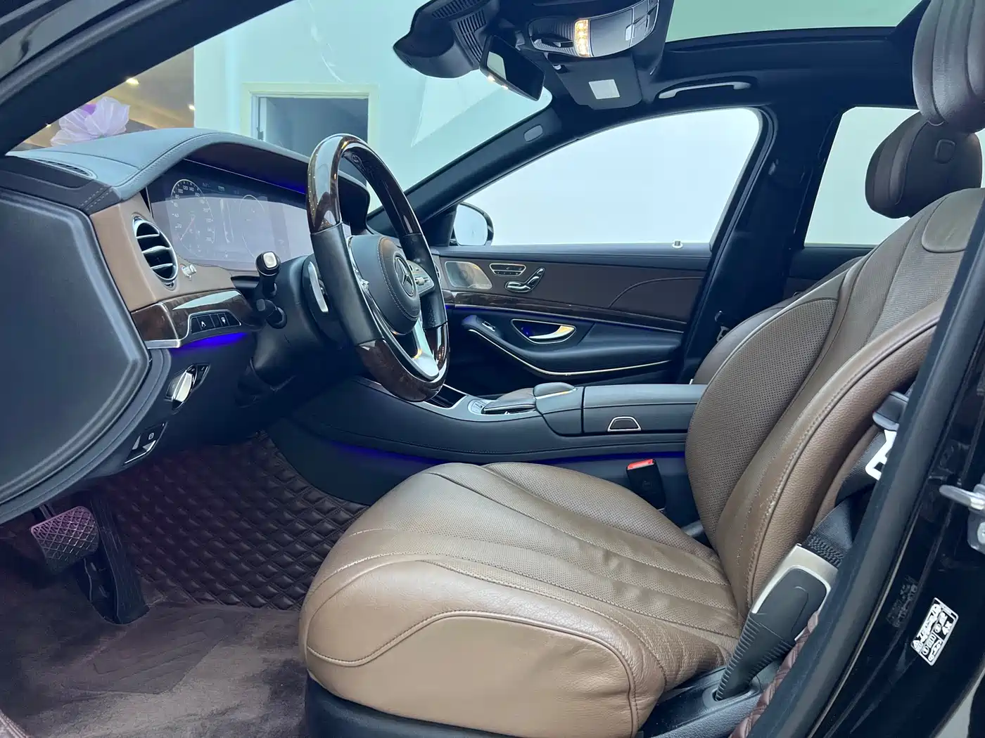 Mercedes-Benz S-Class 2020 S 350 L Premium Edition Collector's Version фото 7
