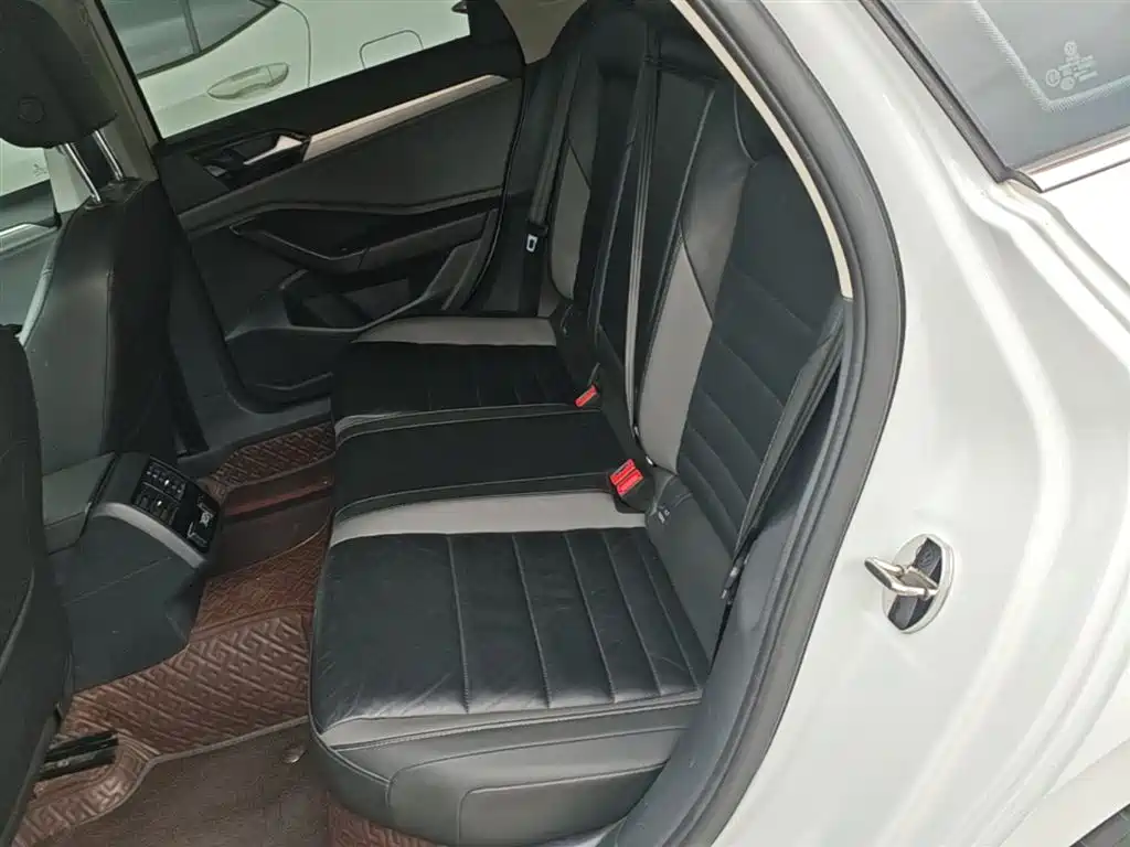 Volkswagen Sagitar 2020 280TSI DSG Comfort China VI фото 17