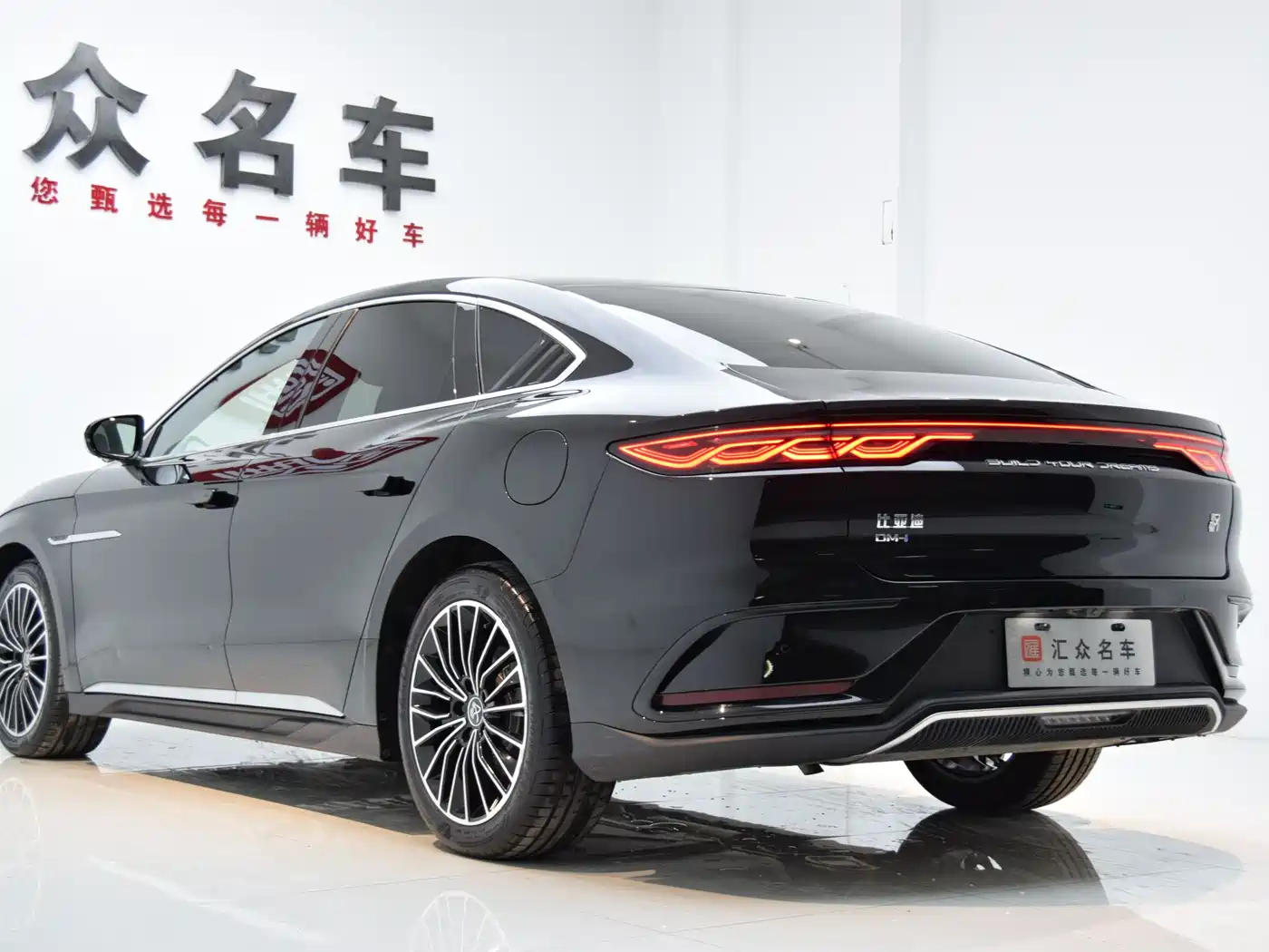 BYD Han 2022 DM-i 121KM Premium Edition фото 21