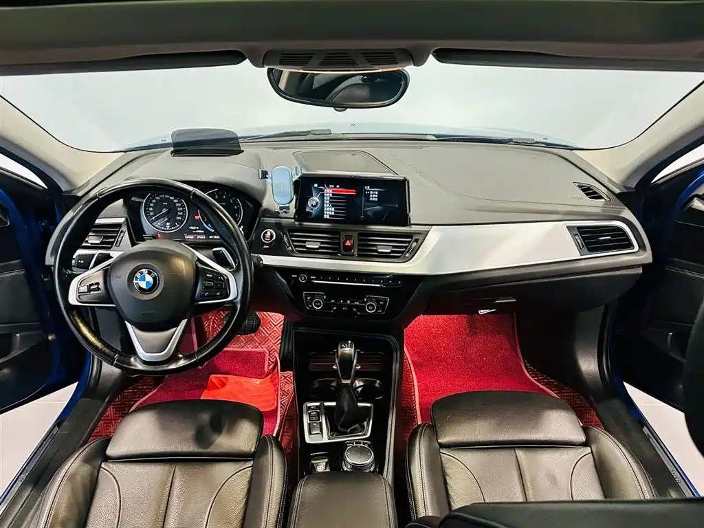 Фото 7 - BMW 1 Series