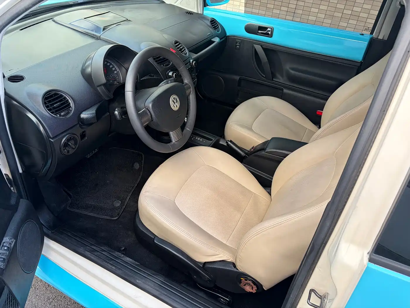 Volkswagen Beetle 2007 2006 Model 2.0 Luxury Edition