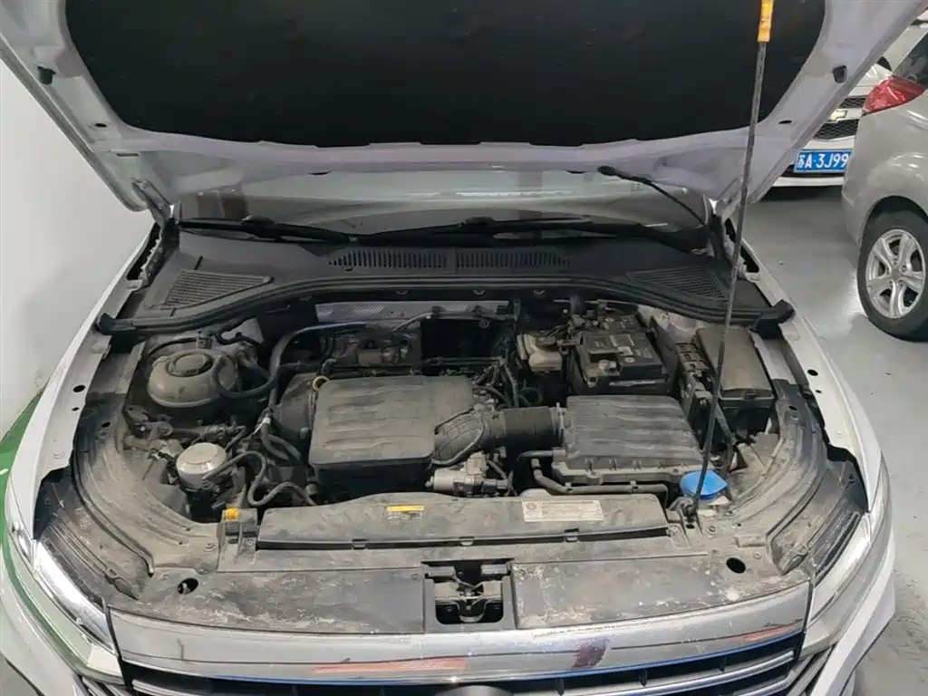 Volkswagen Lavida 2023 Facelift 1.5L Auto Comfort Edition фото 20