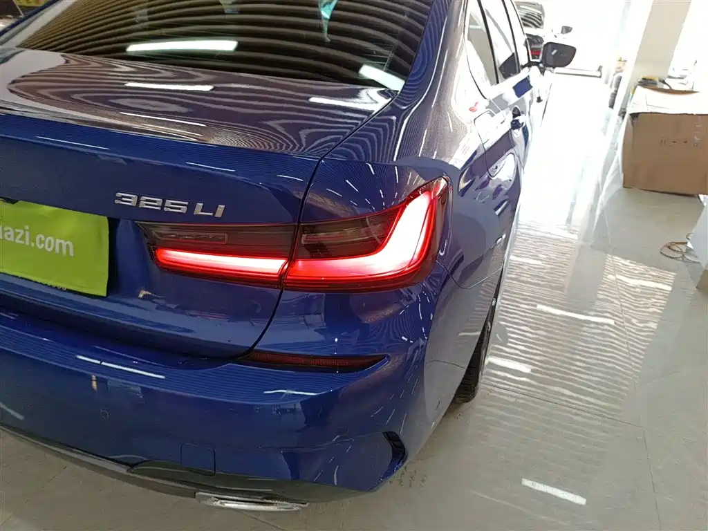BMW 3 Series 2020 325Li M Sport Package фото 8