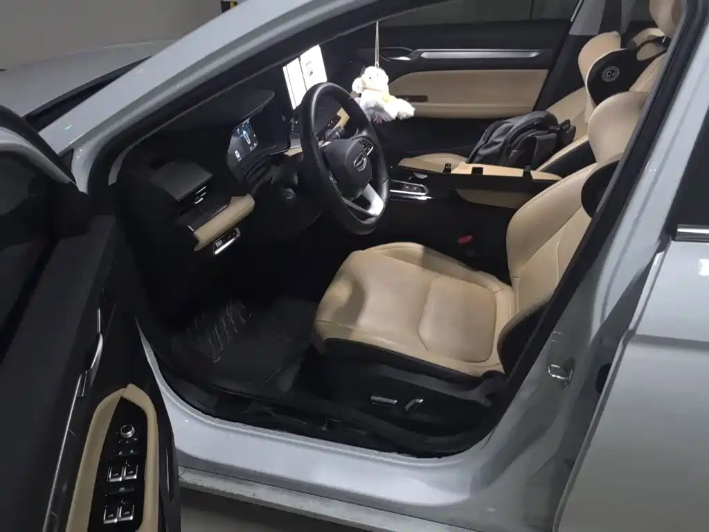 Geely Emgrand L HiP 2025 2024 Model Soaring Dragon Edition 1.5TD-DHT Pro 100KM Excellence Type