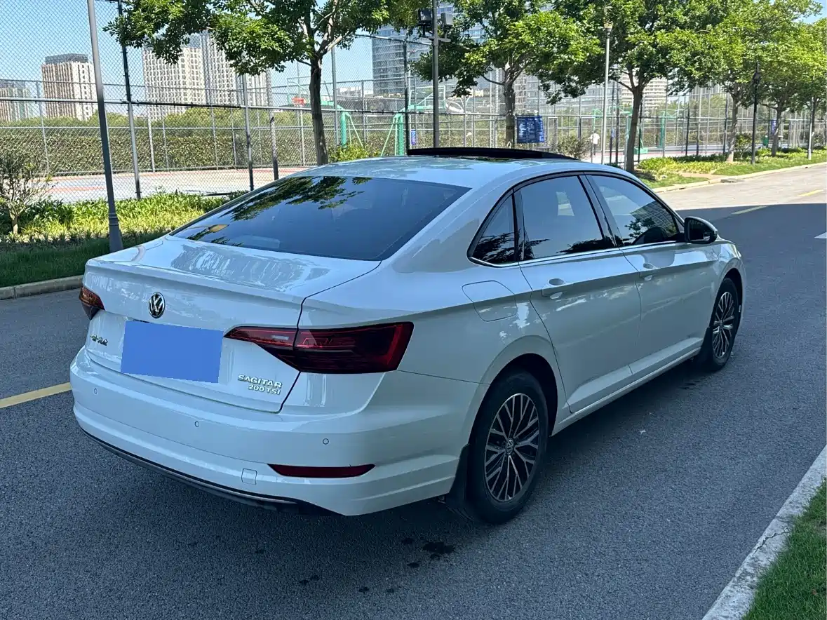 Volkswagen Sagitar 2019 200TSI DSG Comfort Edition China VI фото 4