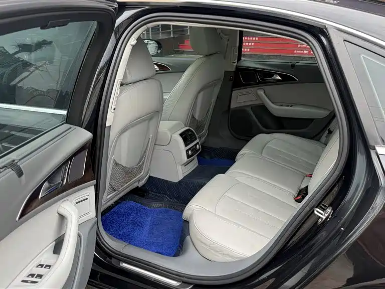 Audi A6L 2014 30 FSI Comfort фото 13