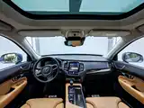 Photo 5 - Volvo XC90