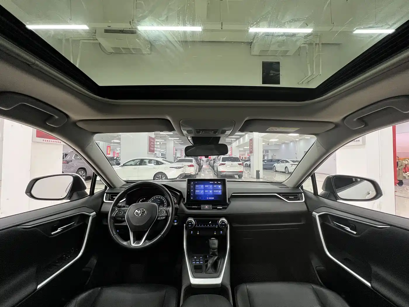 Toyota RAV4 Rongfang 2021 2.0L CVT 4WD Trend PLUS фото 8