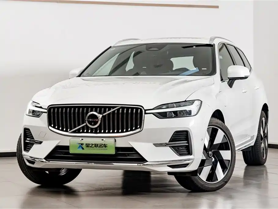 VOLVO XC60 PLUG IN HYBRID