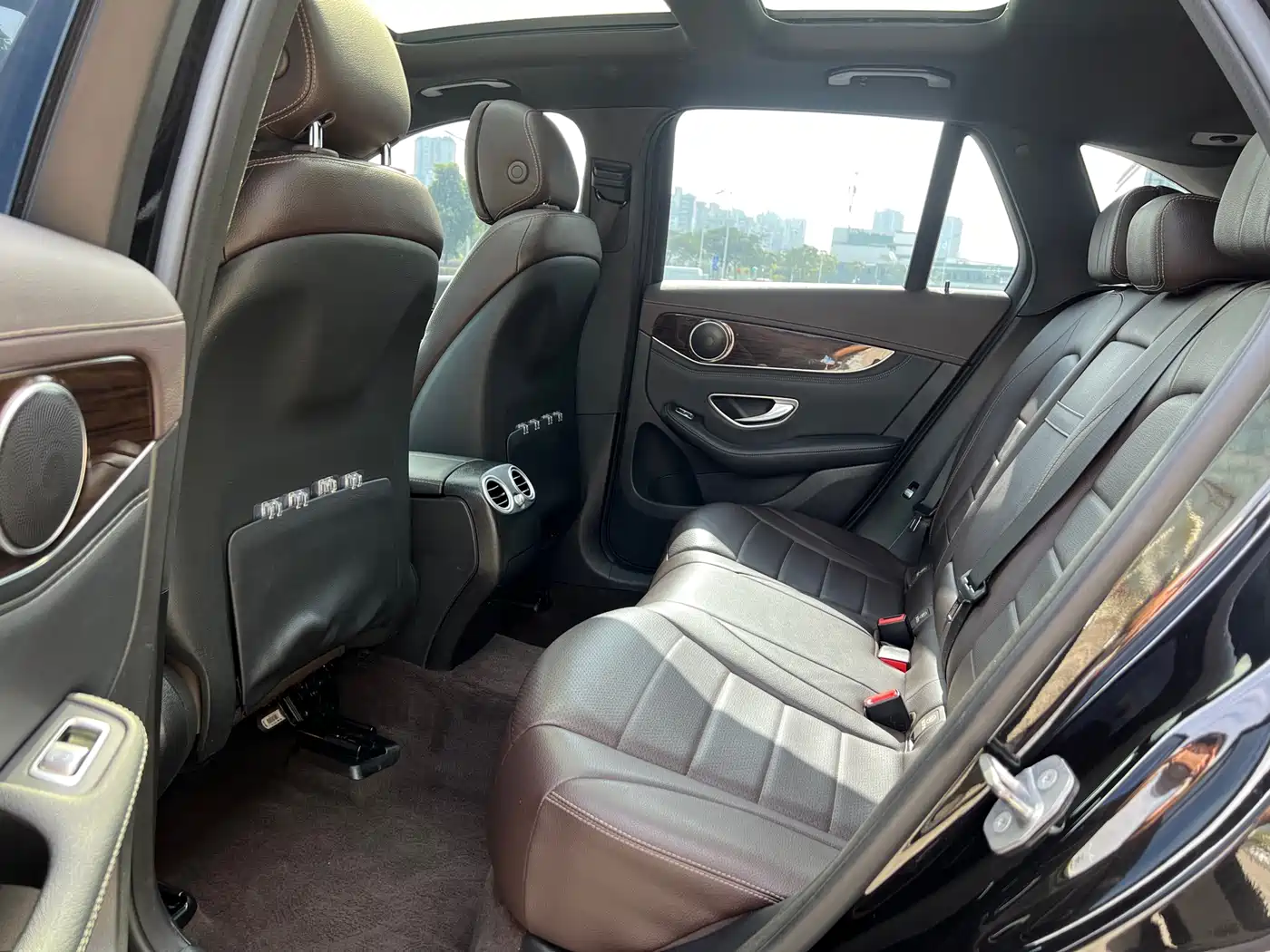 Mercedes-Benz GLC 2018 GLC 260 4MATIC Dynamic фото 9
