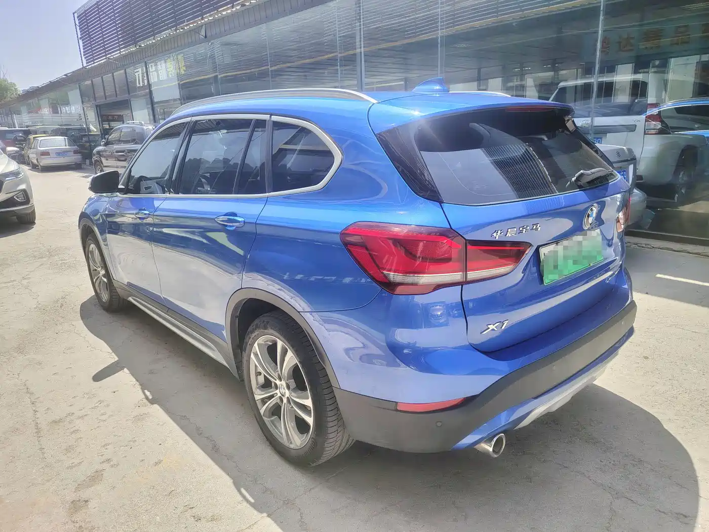 BMW X1 New Energy 2020 xDrive30Le Premium Edition фото 5