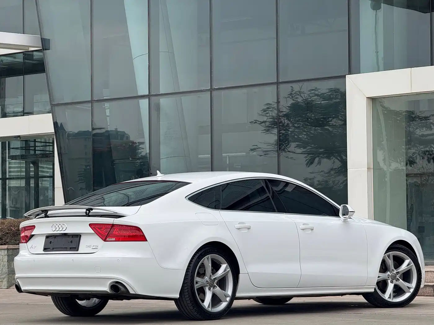 Audi A7 2014 35 FSI quattro Technology Edition фото 4