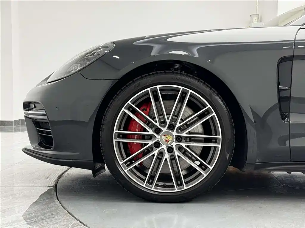 Porsche Panamera 2017 Panamera Turbo 4.0T фото 11
