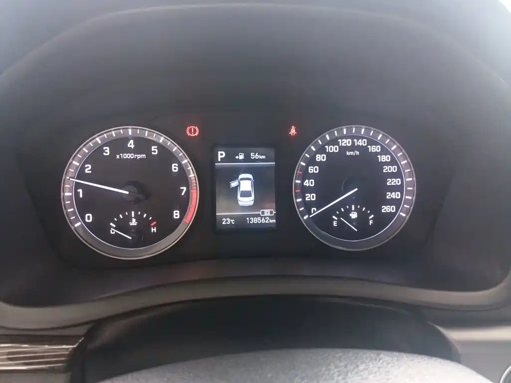 صورة 8 - Hyundai Sonata