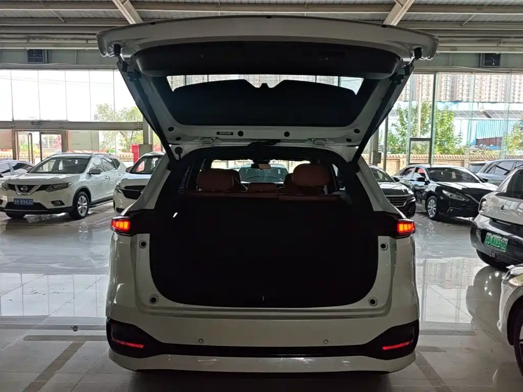 Фото 19 - Changan CS75 PLUS