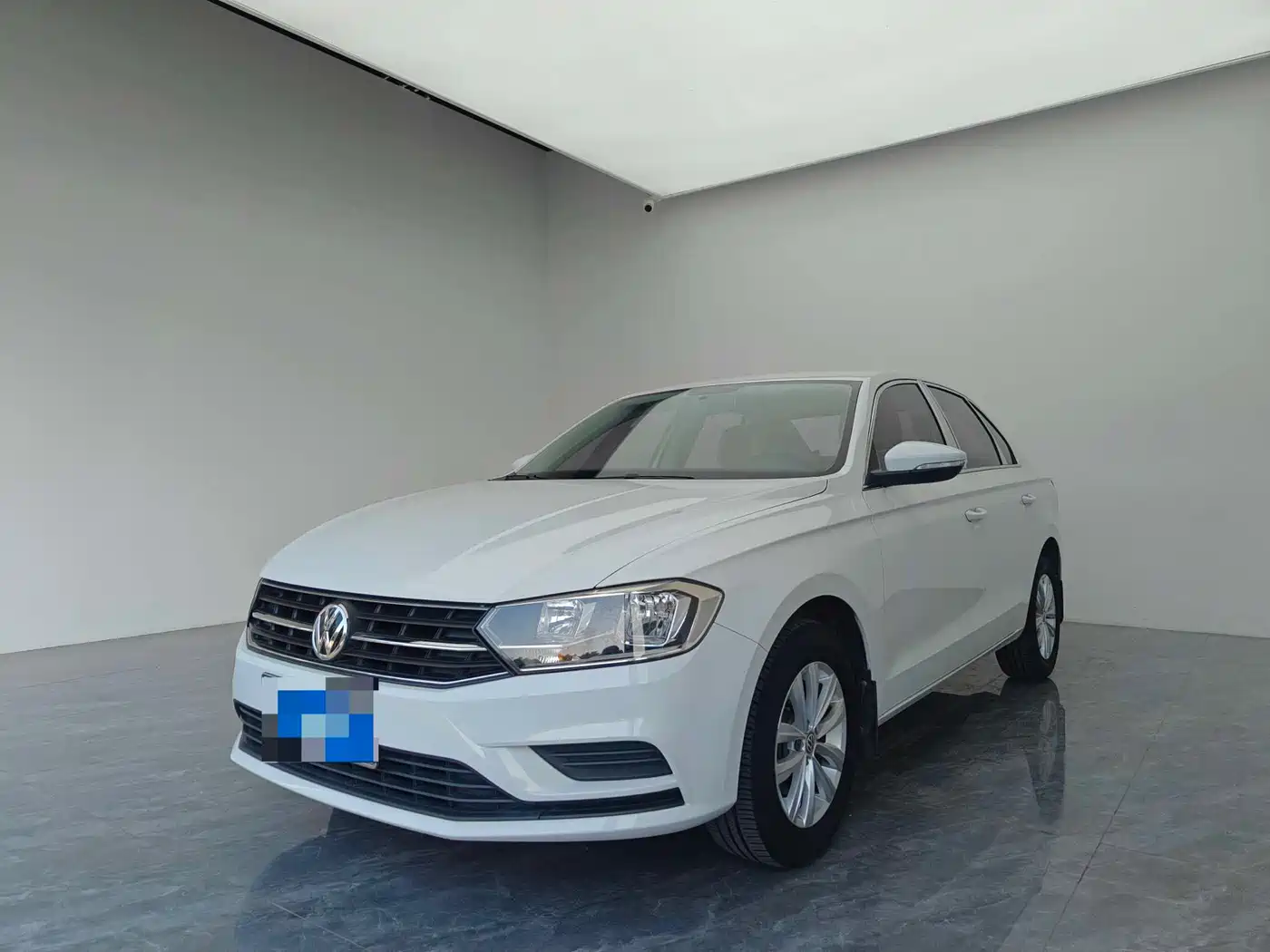 Volkswagen Bora 2018 1.5L Manual Fashion фото 2
