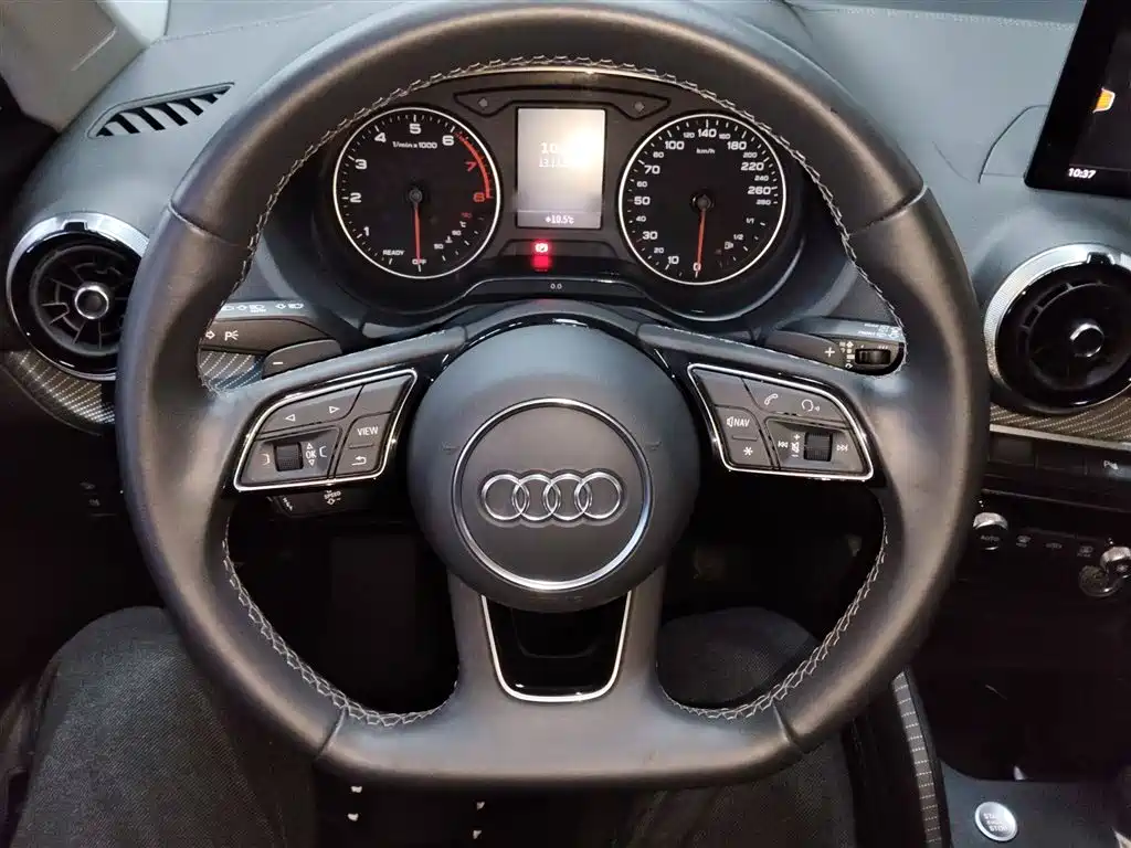 Audi Q2L 2022 35 TFSI Fashion Dynamic фото 11