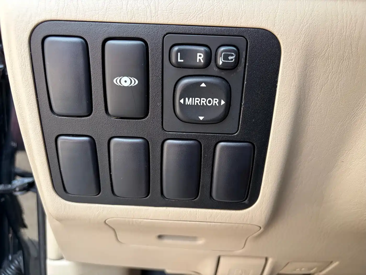 Toyota Prado (Import) 2004 GX 2.7 Automatic фото 13