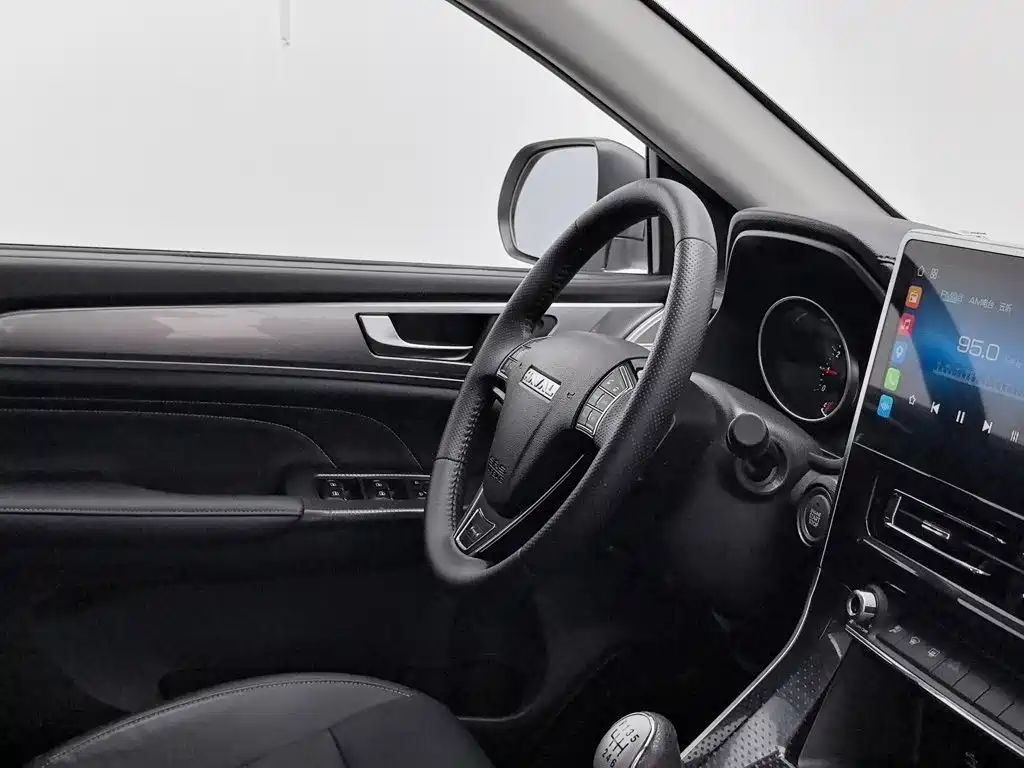 Haval M6 2023 2023 PLUS 1.5T Manual Luxury Smart Connect