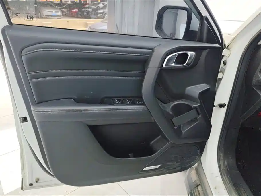 Haval Big Dog 2021 1.5T DCT 2WD Labrador Edition фото 7