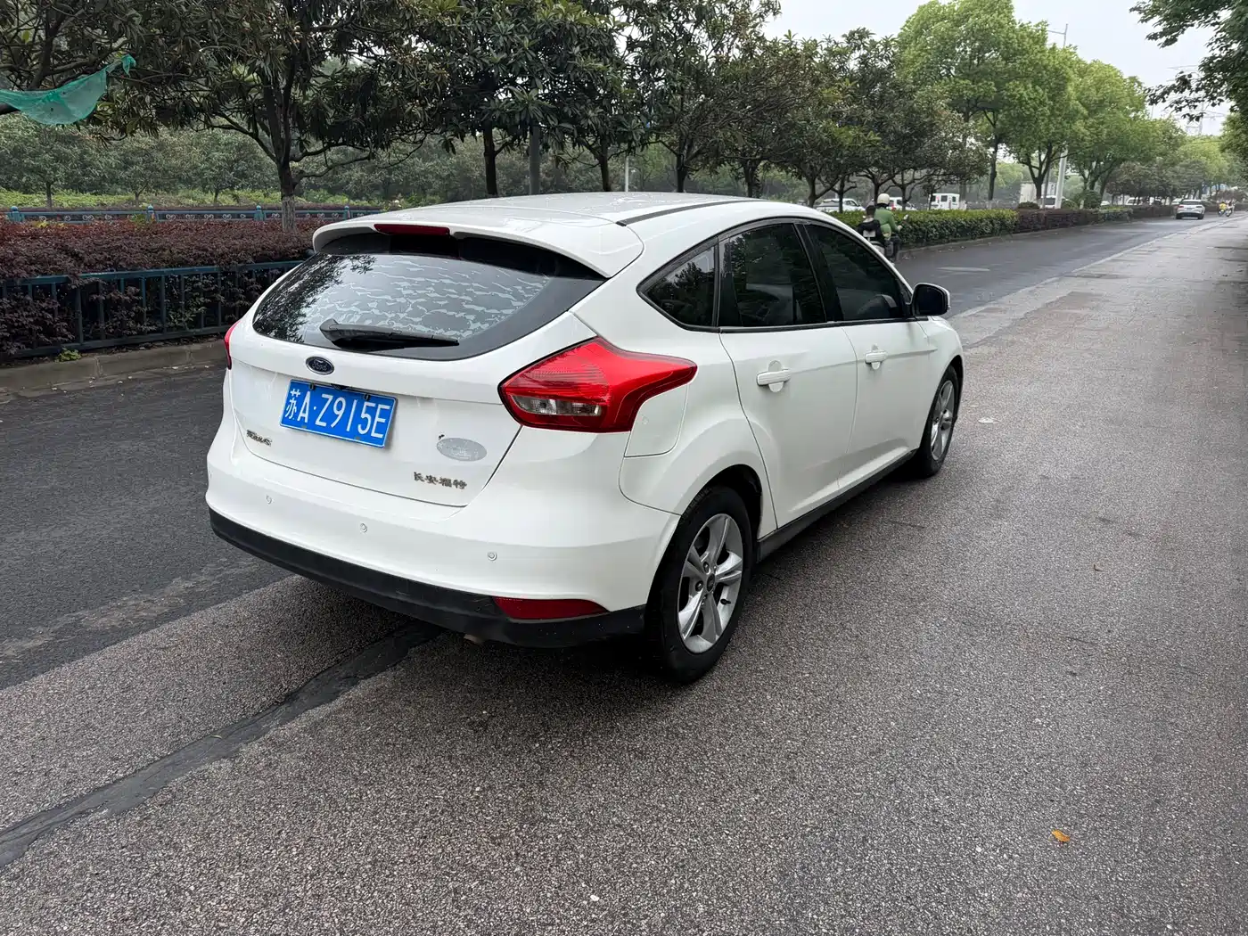 Фото 8 - Ford Focus