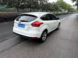 Фото 8 - Ford Focus