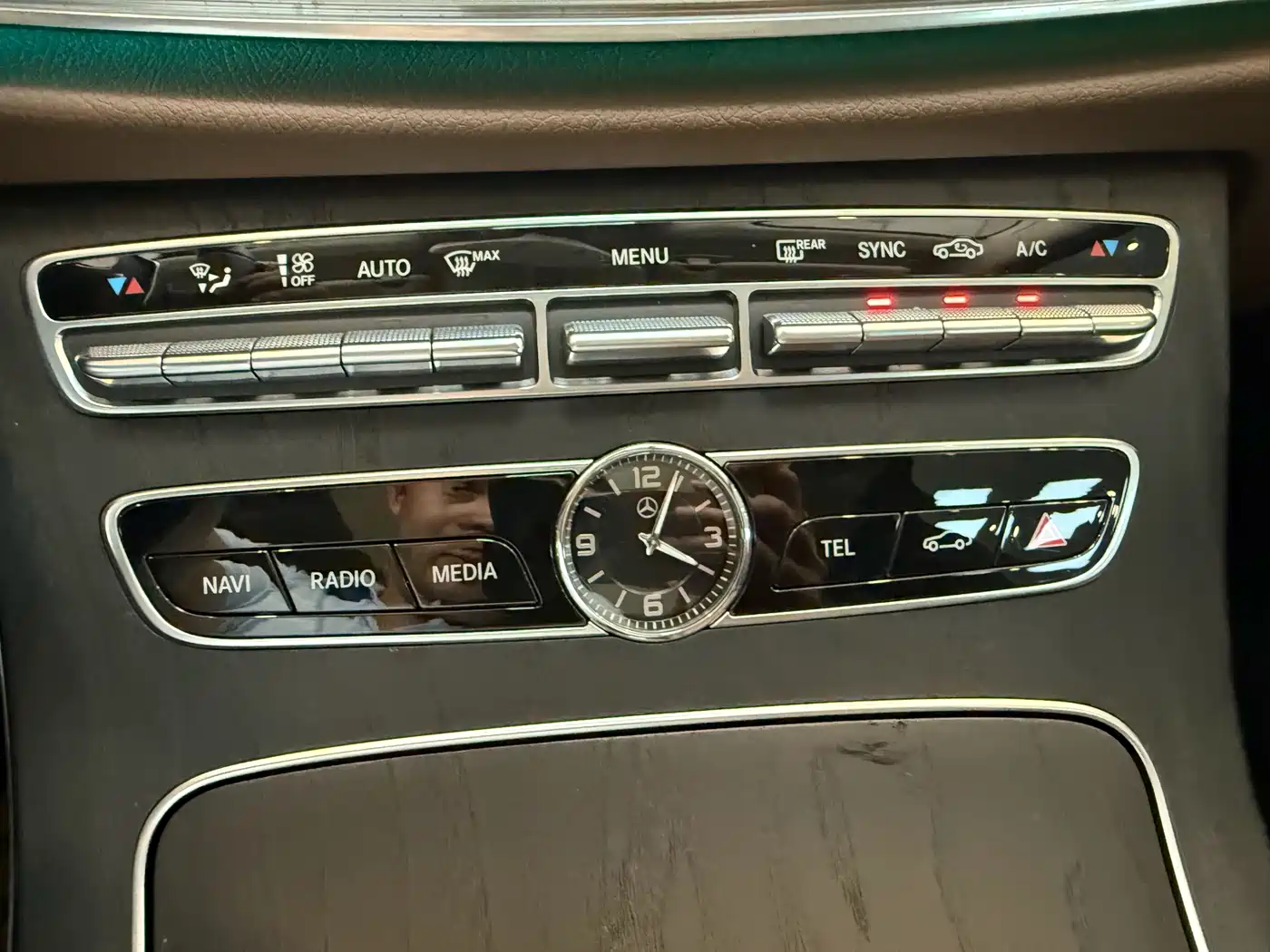 Mercedes-Benz E-Class 2020 Facelift E 300 L Sport Exclusive фото 7