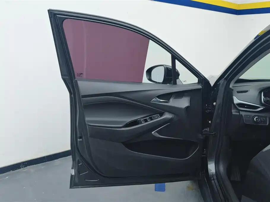 Chevrolet Volando 2019 Redline 530T Automatic Premium Enjoyment Edition (5+2 seater) China VI фото 7