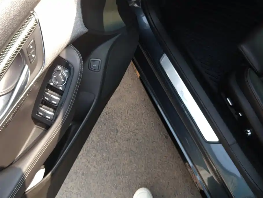 Cadillac CT5 2021 28T Leading Sport фото 7