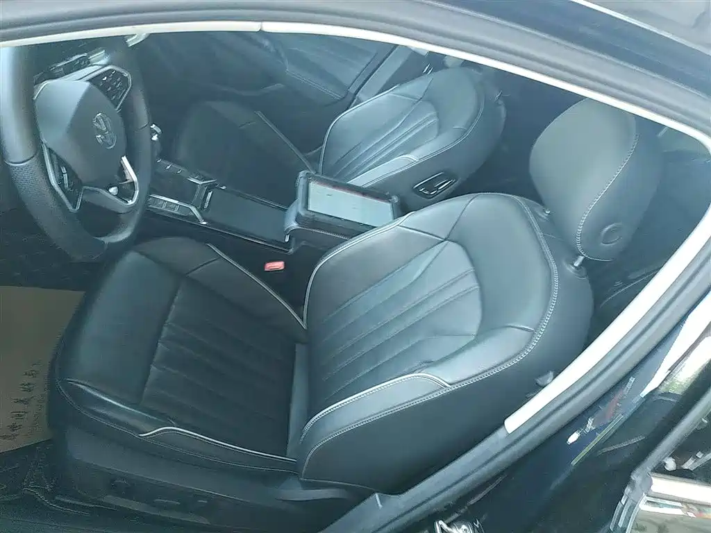 Volkswagen Passat 2023 Facelift 330TSI Elite Edition фото 7
