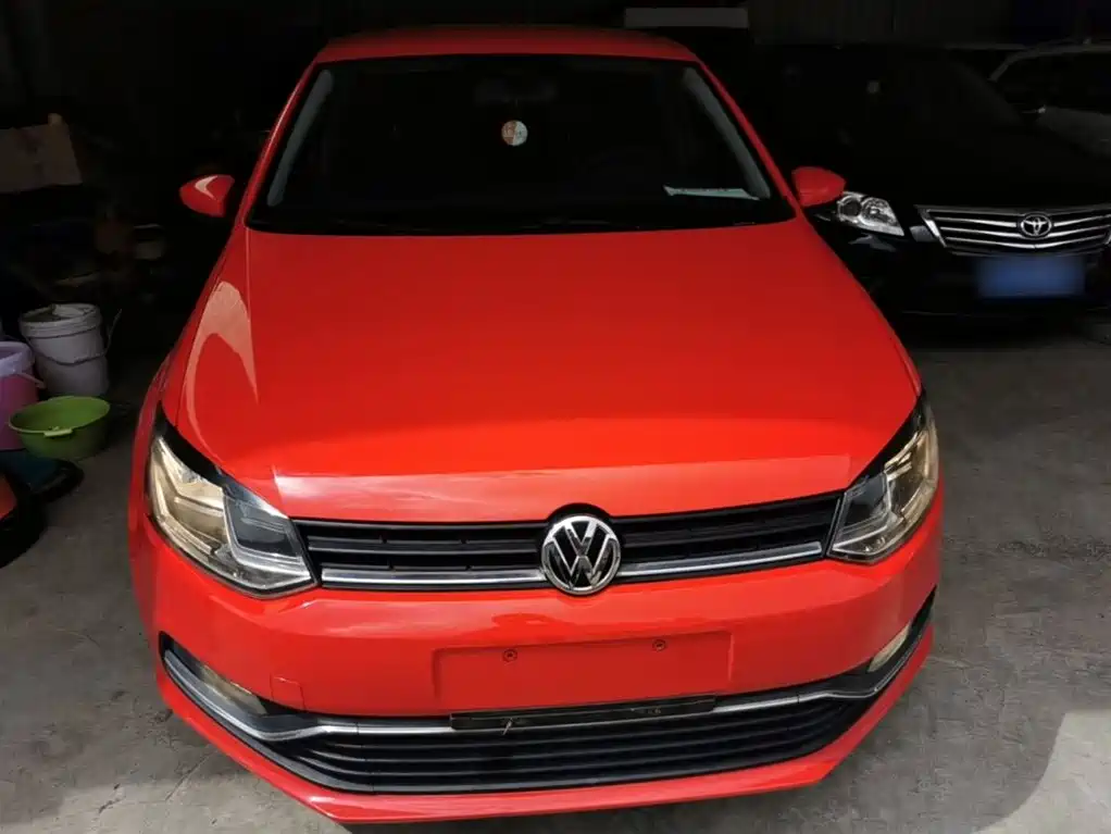 Volkswagen Polo 2014 1.6L Automatic Comfort Edition фото 3