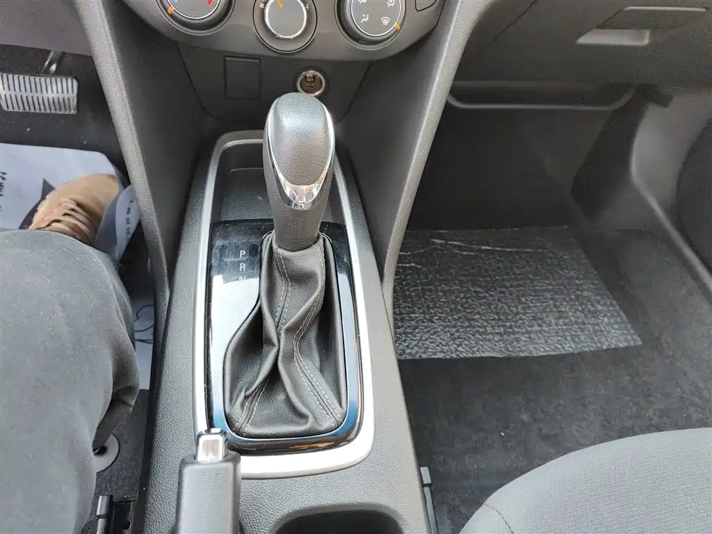 Chevrolet Cavalier 2019 320 Auto Sunroof Enjoyment Edition фото 7