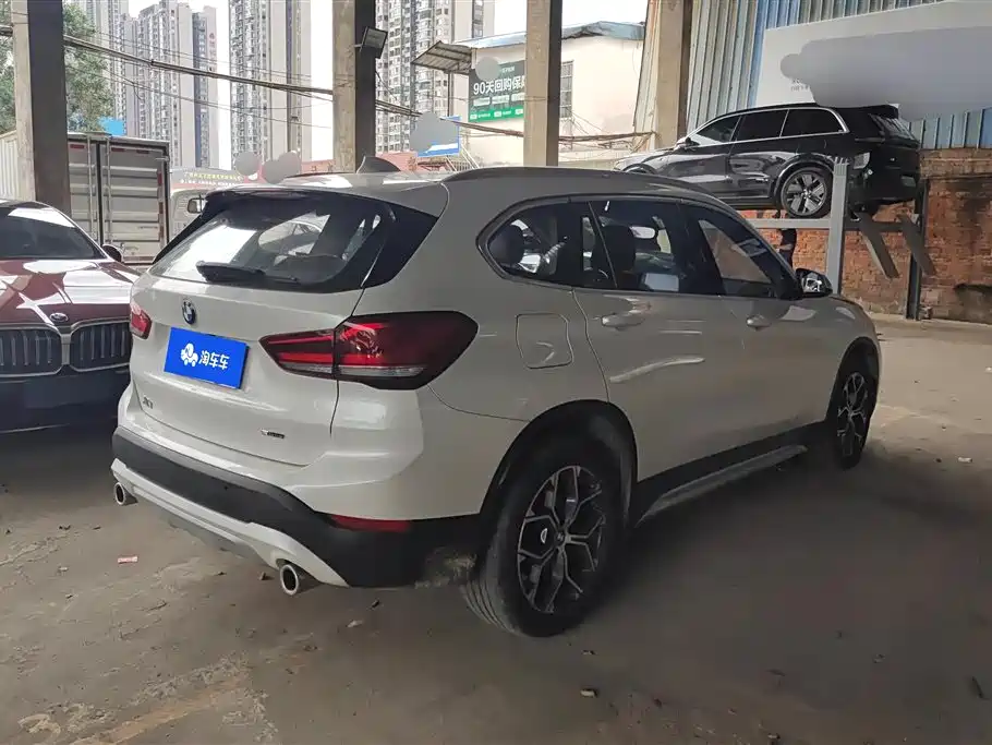 BMW X1 2021 Facelift sDrive20Li Premium фото 3