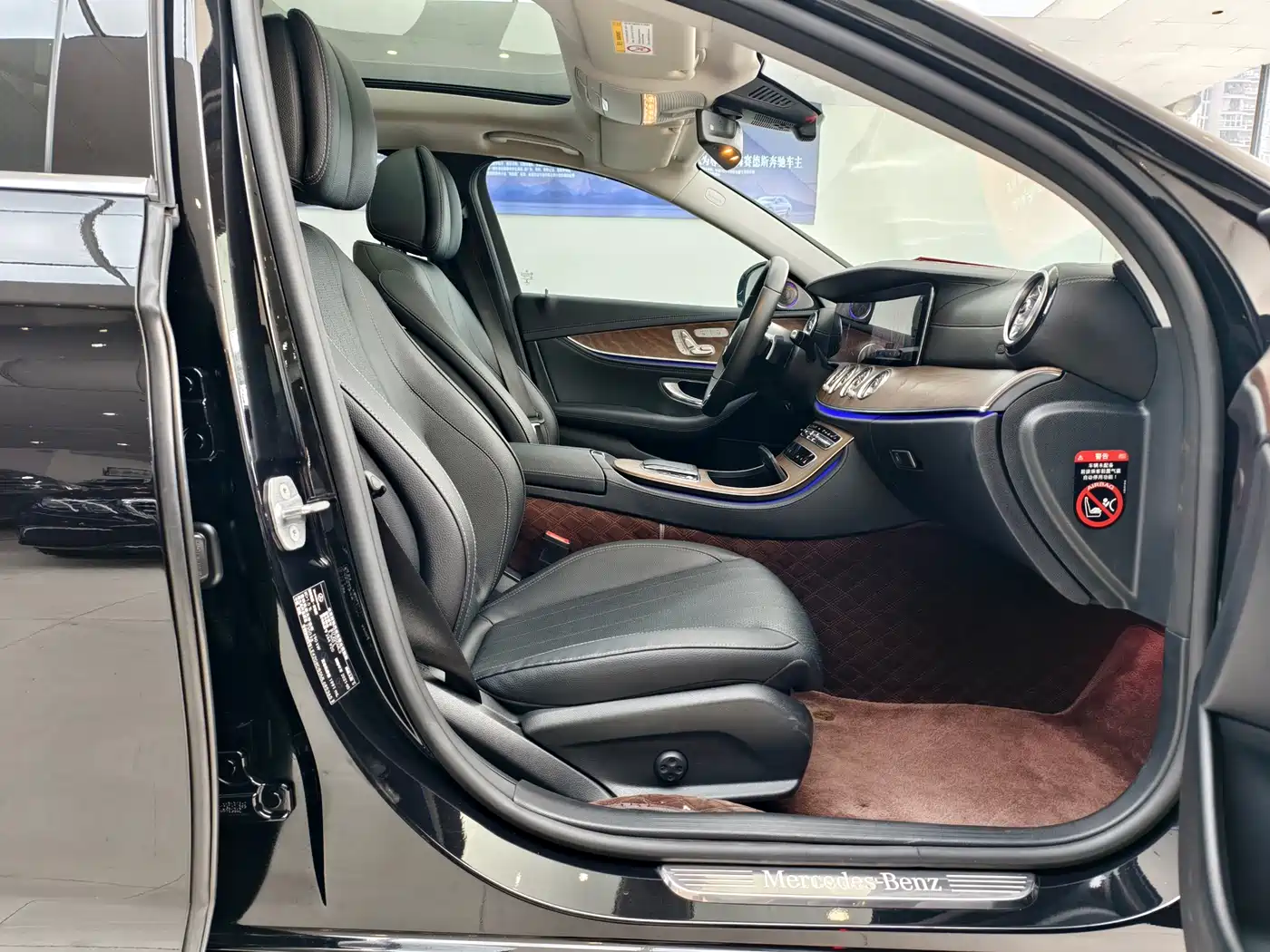 Mercedes-Benz E-Class 2021 Facelift E 300 L Luxury фото 15