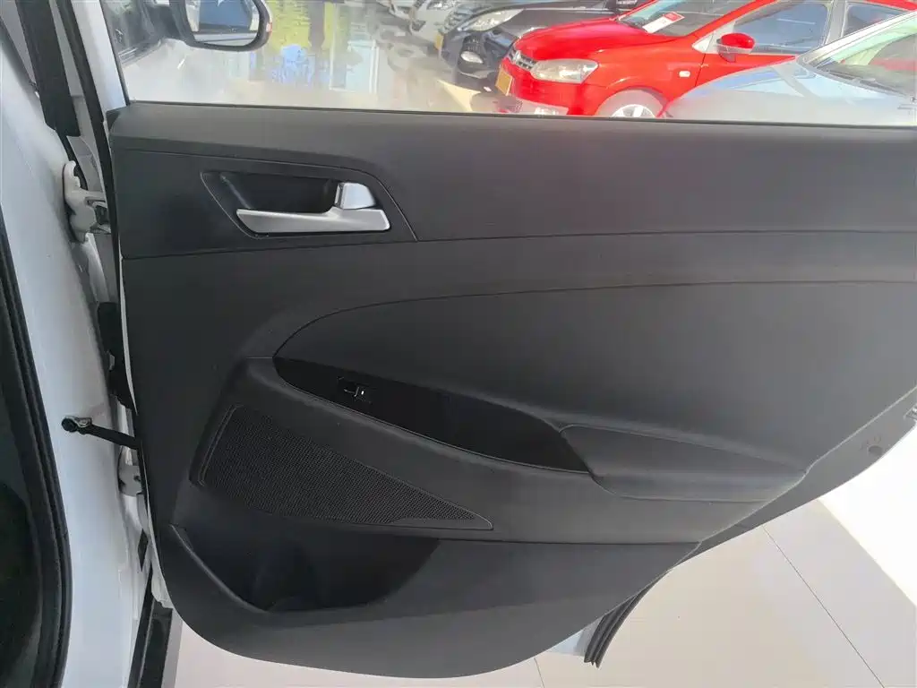 Hyundai Tucson 2020 280TGDi 2WD GLS Fashion (China VI) фото 16