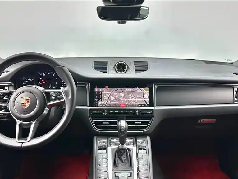 Porsche Macan 2021 Macan 2.0T фото 11