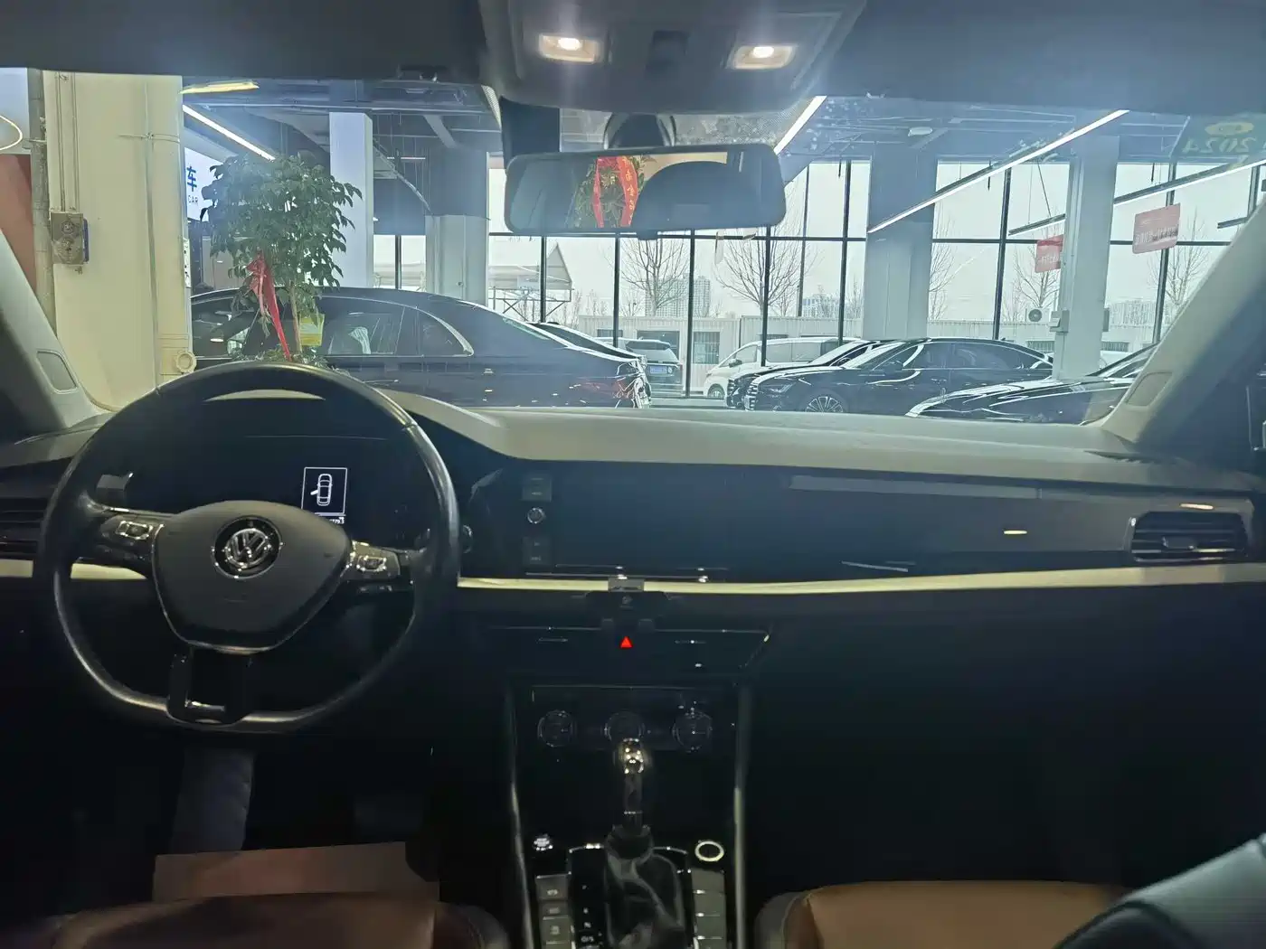 Volkswagen Lavida 2019 280TSI DSG Luxury Edition China VI фото 8
