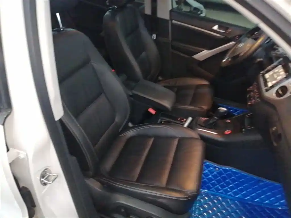 Volkswagen Tiguan 2015 1.8TSI Automatic 2WD Highline фото 25