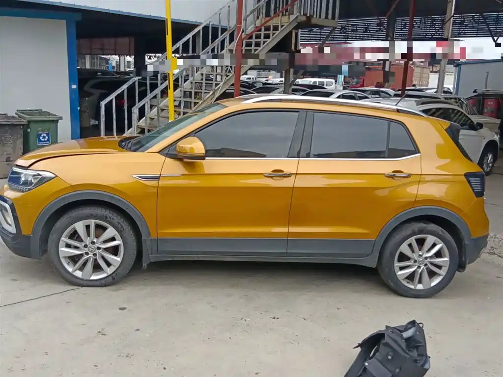 Volkswagen T-Cross 2019 1.5L Automatic Comfort Edition фото 20