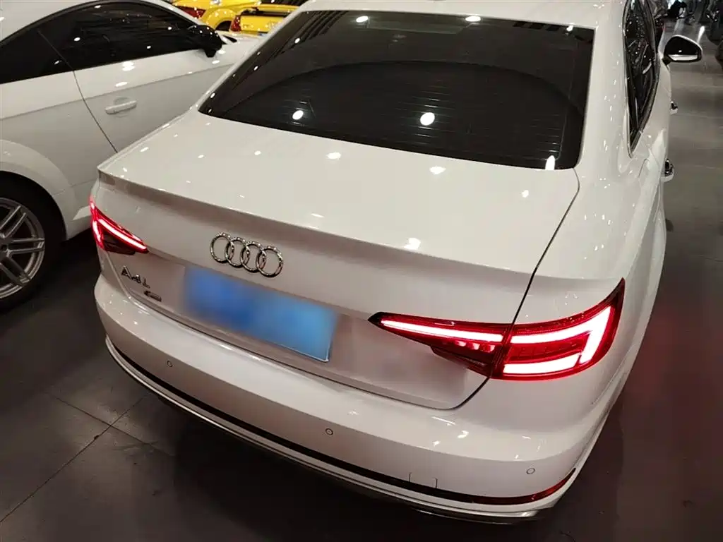 Audi A4L 2019 40 TFSI Fashion (China V) фото 6