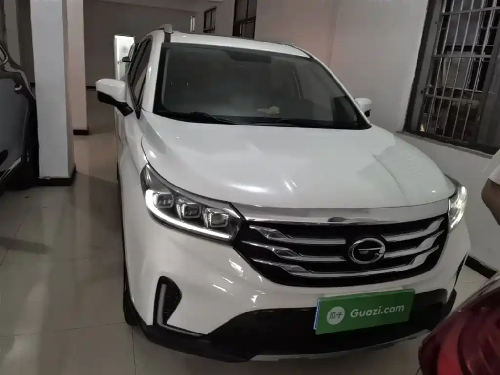 GAC Trumpchi Trumpchi GS4 2019 270T Automatic 2WD Luxury Smart Connect Edition фото 3
