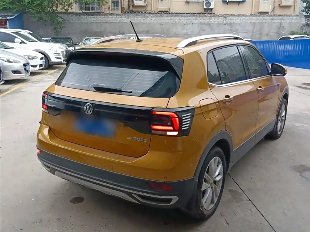 Volkswagen T-Cross 2019 1.5L Automatic Comfort Edition фото 22