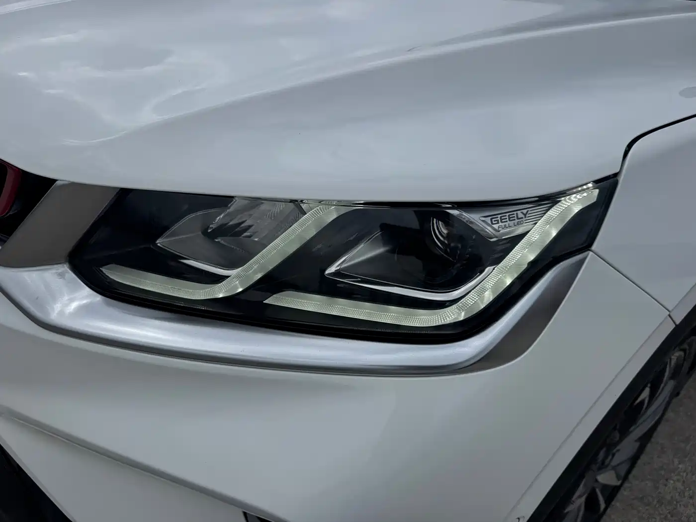 Geely Coolray 2019 2019 Sport 260T DCT Battle China VI