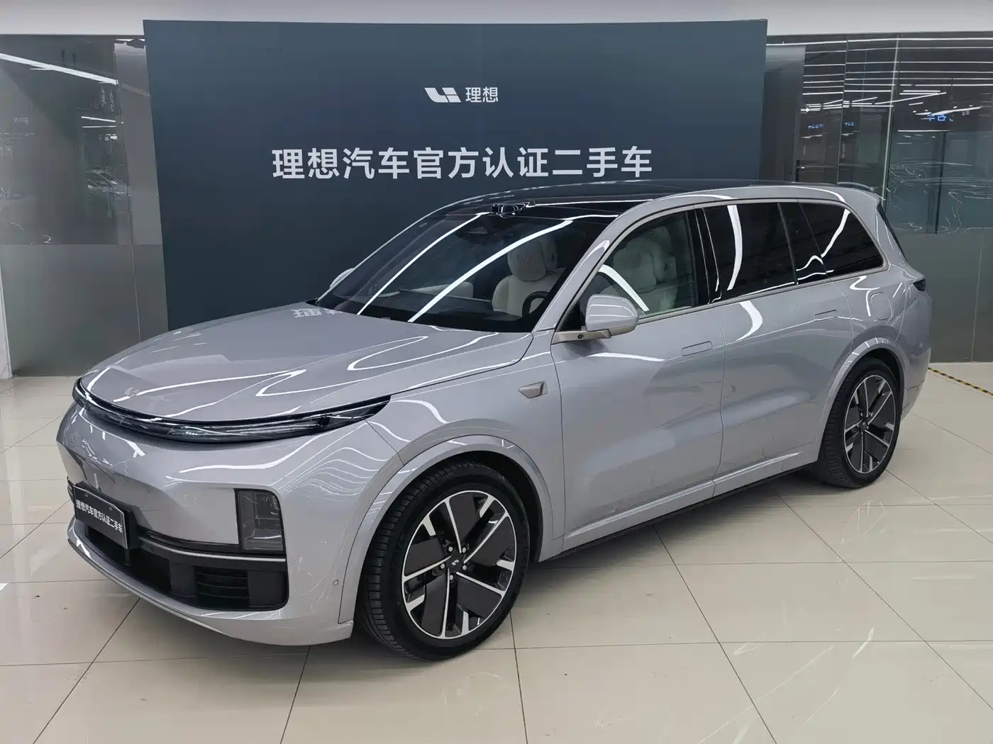 Li Auto Li Xiang L9 2025 — пригон из Китая
