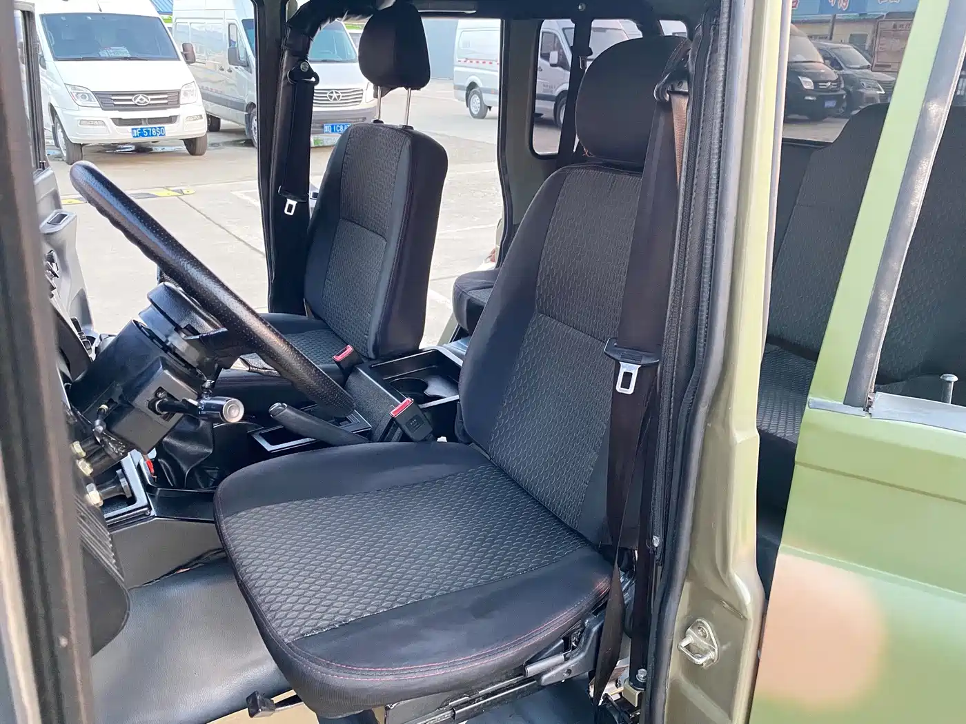 BAW 212 Classic 2017 2016 2.0L Square Door 4WD Luxury National V