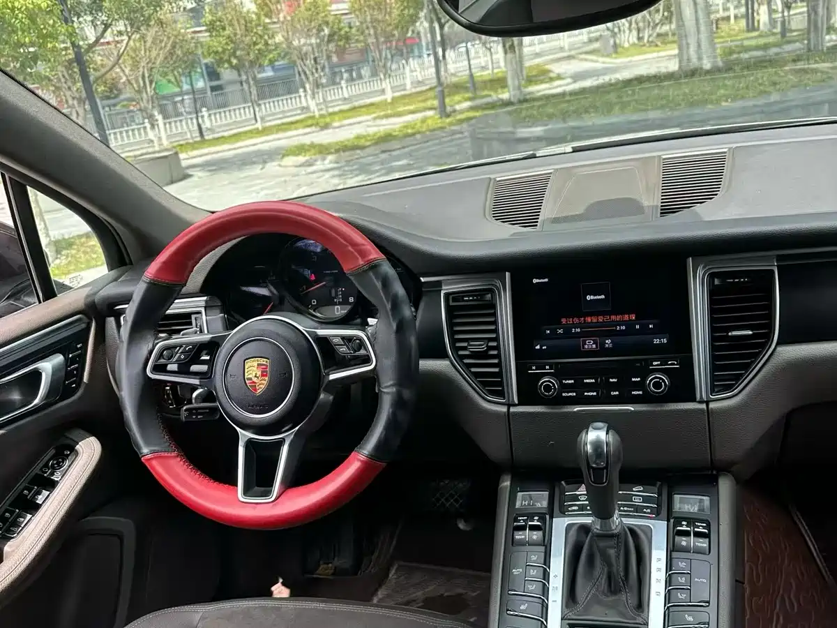 Porsche Macan 2017 Macan 2.0T фото 5