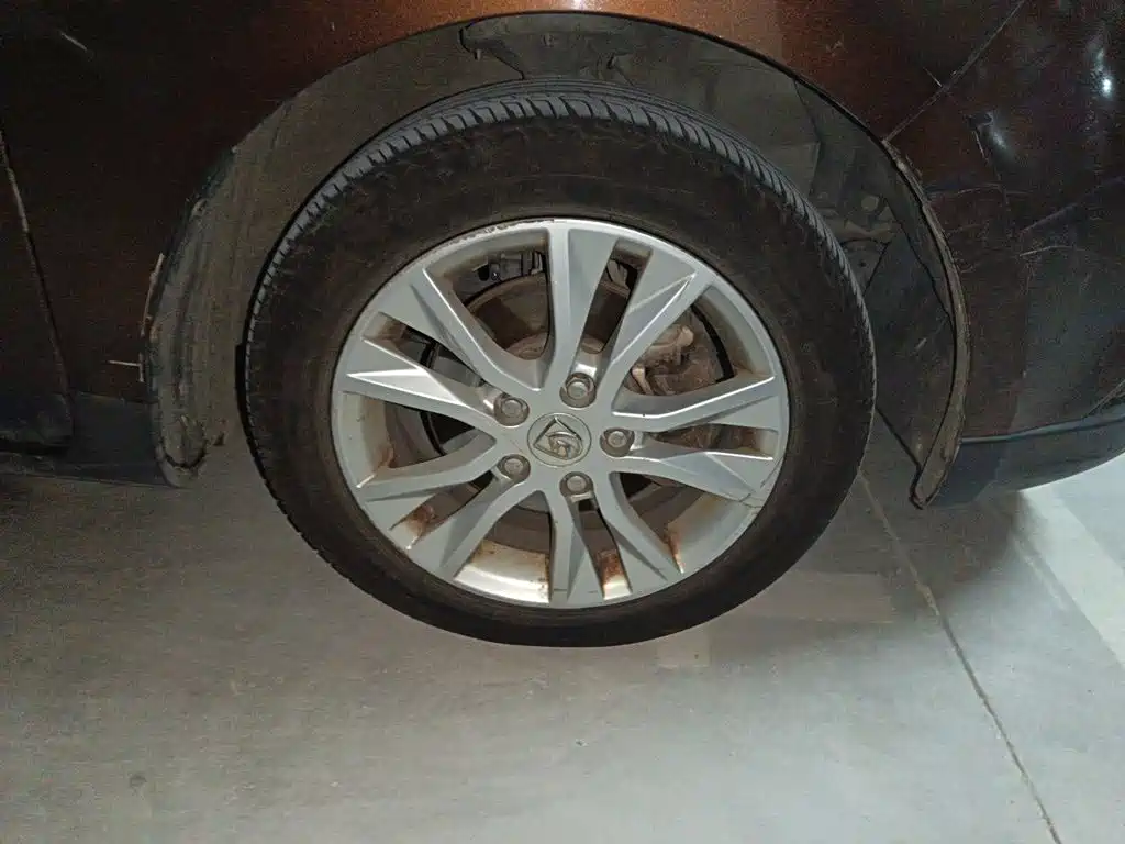 Baojun 730 2014 2014 1.5L Manual Comfort 7-seater